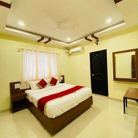 فندق Prabhuvihar Residency بورفوريم المظهر الخارجي الصورة