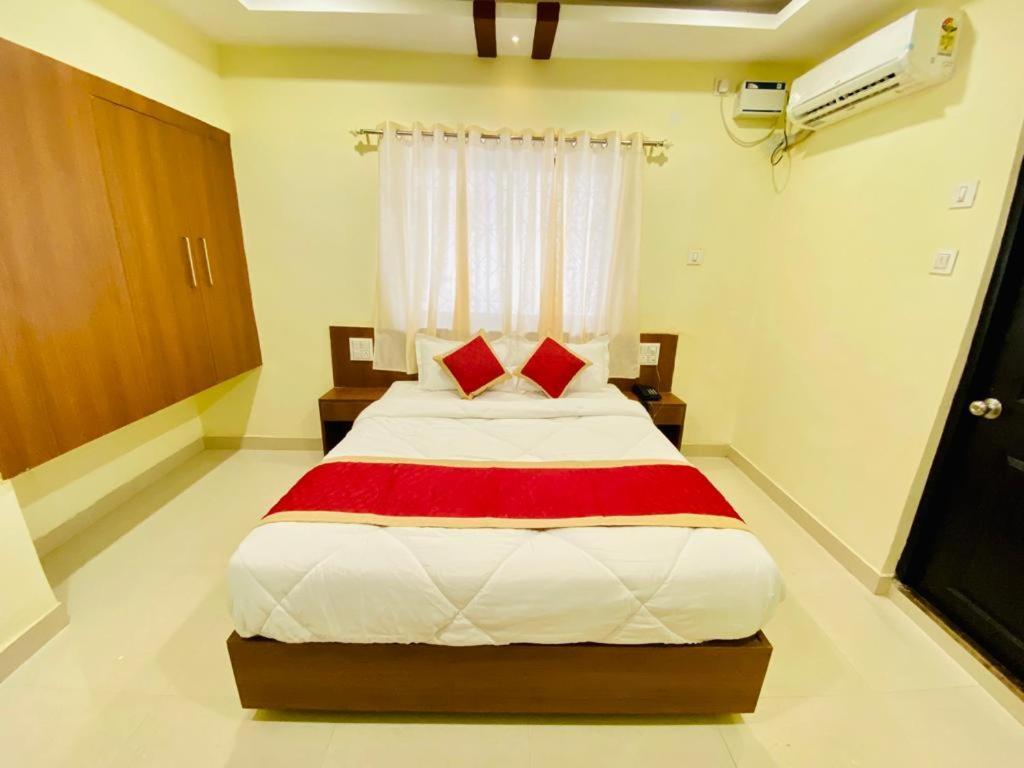 فندق Prabhuvihar Residency بورفوريم المظهر الخارجي الصورة