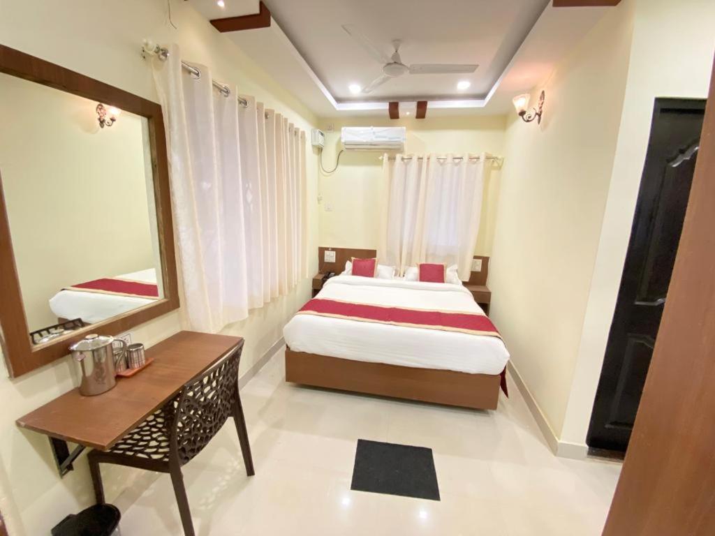 فندق Prabhuvihar Residency بورفوريم المظهر الخارجي الصورة